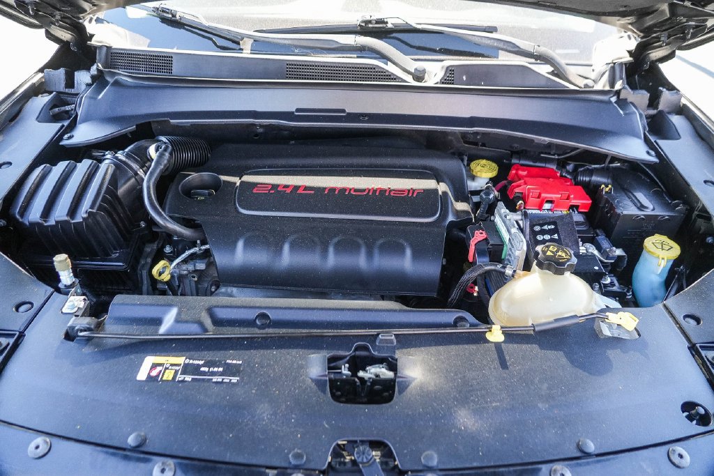 Used 2019 Jeep Compass Latitude w/ Popular Equipment Group FWD image 31