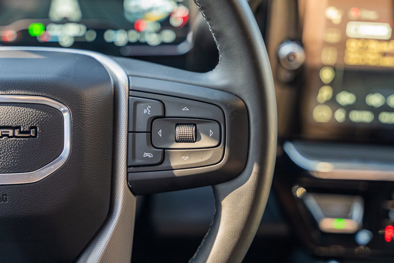 Used 2024 GMC Sierra 2500 Denali w/ Denali Reserve Package image 39