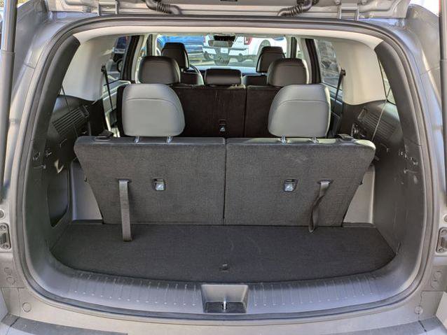 Used 2024 Hyundai Santa Fe SEL FWD image 13
