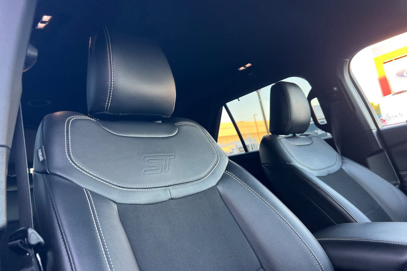 Certified 2022 Ford Explorer ST image 19