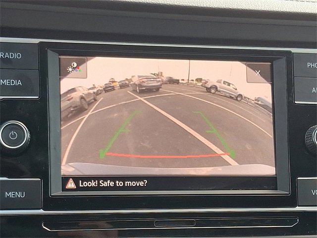 Used 2024 Volkswagen Jetta SE image 18