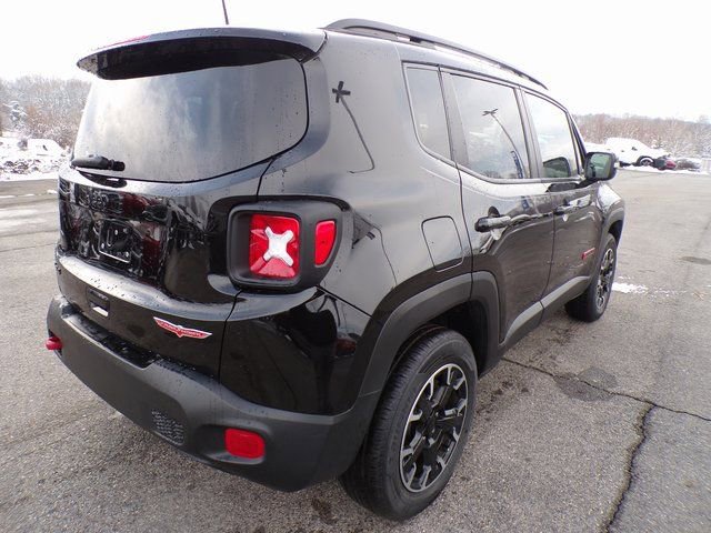 Used 2023 Jeep Renegade Trailhawk w/ Sun/Sound Group image 4