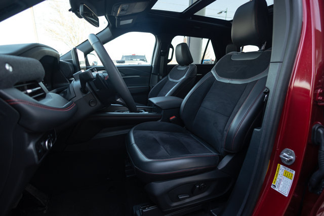 Certified 2025 Ford Explorer ST AWD/4WD image 14