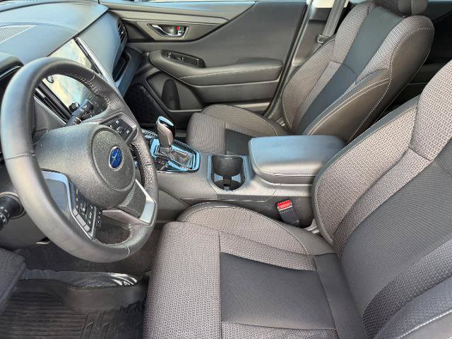 Used 2025 Subaru Outback Premium w/ Popular Package #1A AWD/4WD image 10