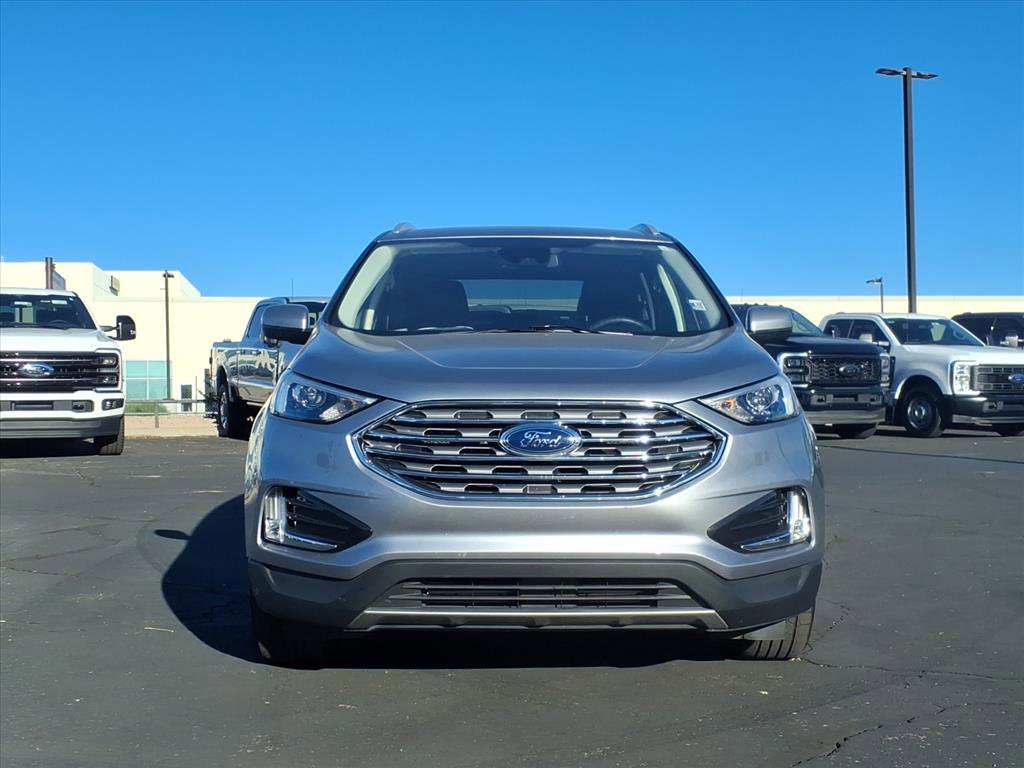 Certified 2022 Ford Edge SEL w/ Convenience Package image 2