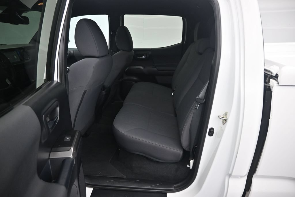 Used 2019 Toyota Tacoma TRD Sport RWD image 18