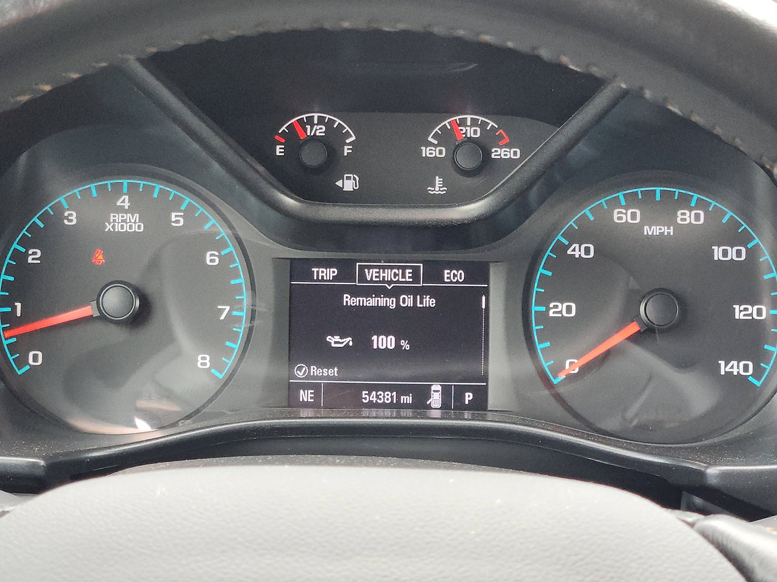 Used 2022 GMC Canyon AT4 w/ Trailering Package image 14