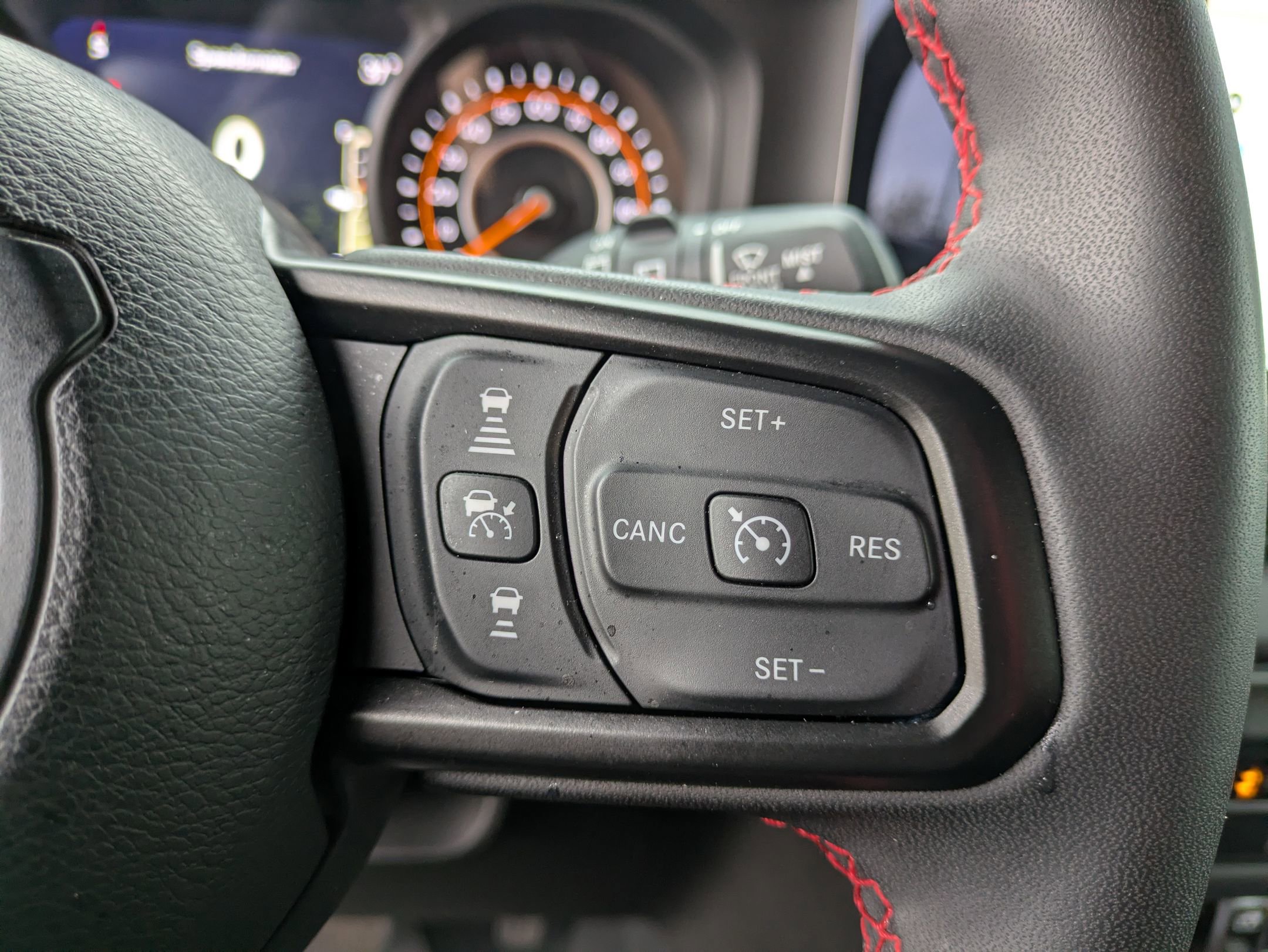 Used 2024 Jeep Wrangler Unlimited Rubicon w/ Technology Group image 20