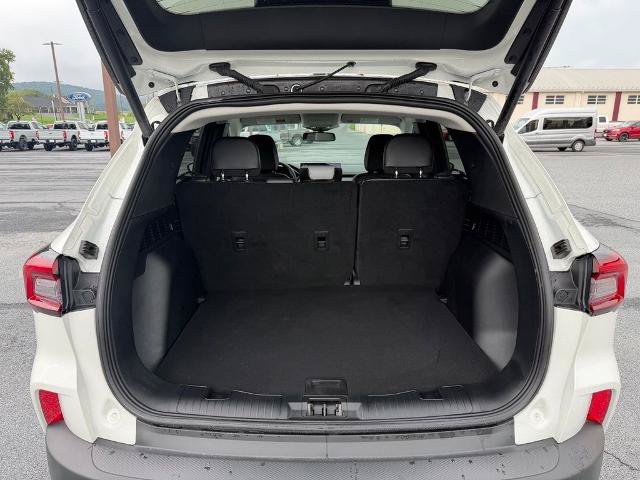Certified 2025 Ford Escape Platinum w/ Premium Technology Package AWD/4WD image 20