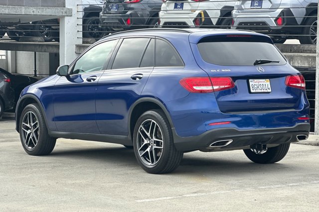 Used 2019 Mercedes-Benz GLC 300 image 3
