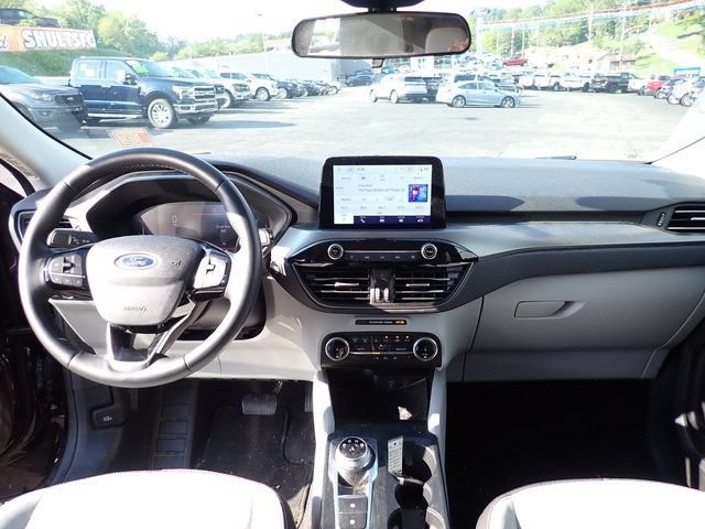 Certified 2023 Ford Escape Active AWD/4WD image 13