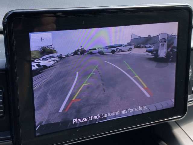Certified 2023 Ford Explorer XLT RWD image 24