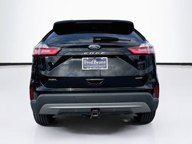 Certified 2022 Ford Edge SEL w/ Convenience Package AWD/4WD image 9