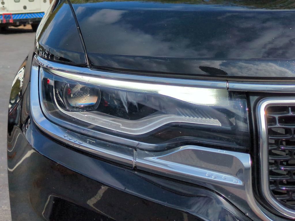 Used 2024 Jeep Wagoneer L Series II w/ Flexible Seating Group image 11