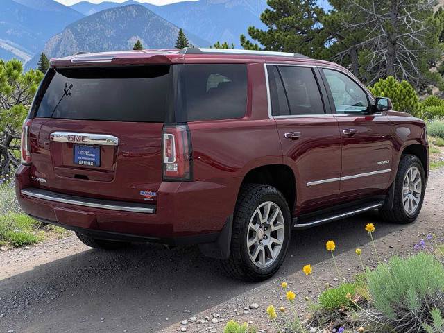 Used 2017 GMC Yukon Denali AWD/4WD image 6