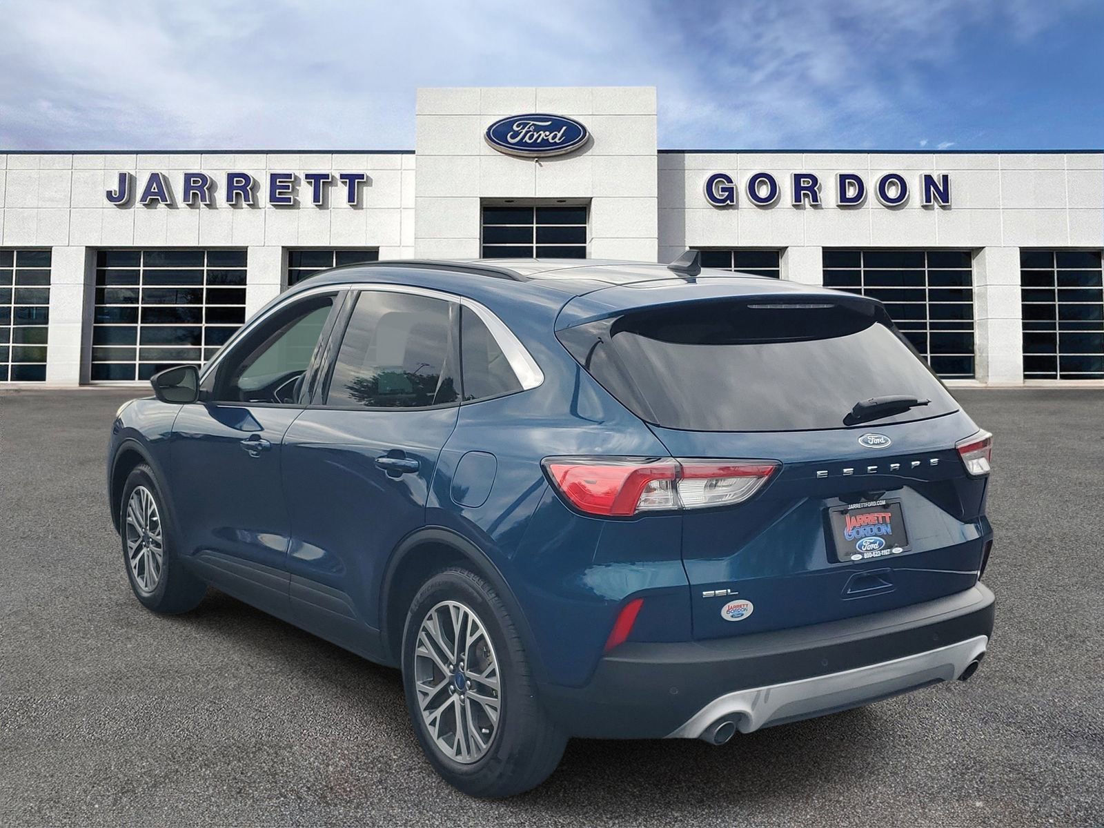 Certified 2020 Ford Escape SEL FWD image 3