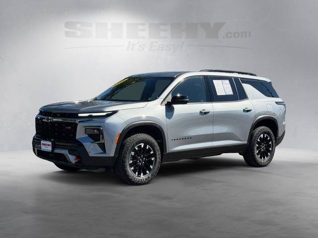 Used 2024 Chevrolet Traverse Z71 w/ Enhanced Driving Package AWD/4WD image 17