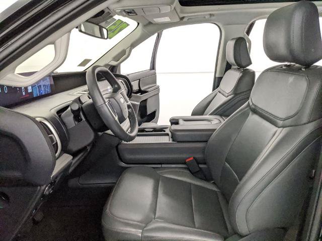 Certified 2025 Ford Expedition Active AWD/4WD image 16