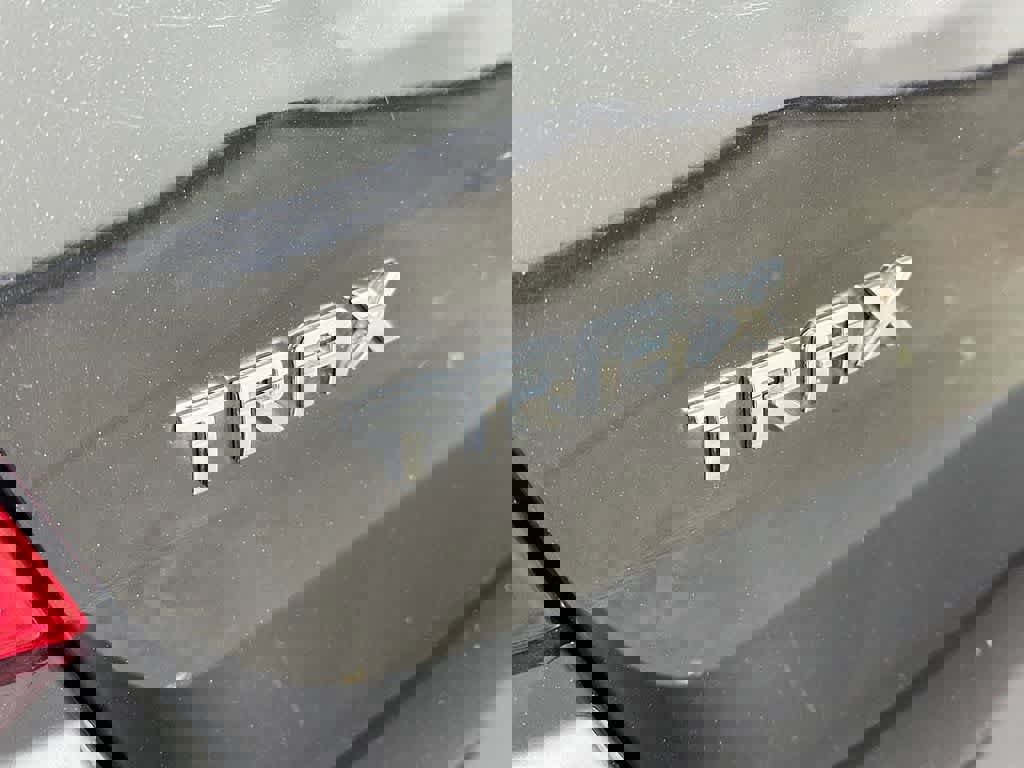 Used 2020 Chevrolet Trax LS w/ Tint and Cruise Package image 10