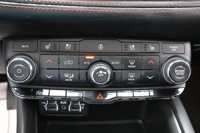 Used 2024 Dodge Durango GT AWD/4WD image 23