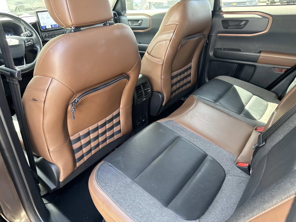 Certified 2022 Ford Bronco Sport Outer Banks AWD/4WD image 13