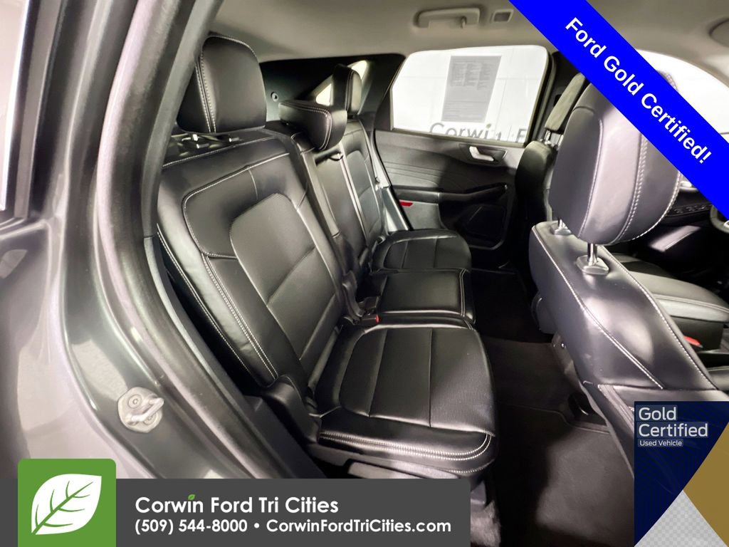 Certified 2025 Ford Escape Platinum AWD/4WD image 16