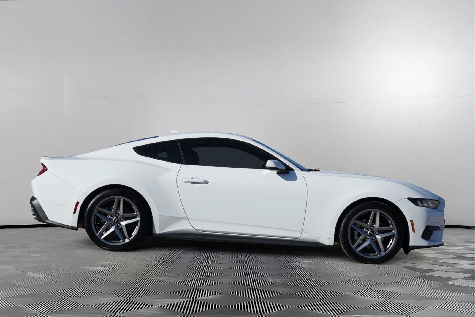Certified 2025 Ford Mustang Premium RWD image 4