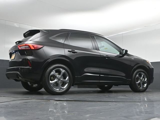 Certified 2024 Ford Escape ST-Line w/ Tech Pack #1 AWD/4WD image 43