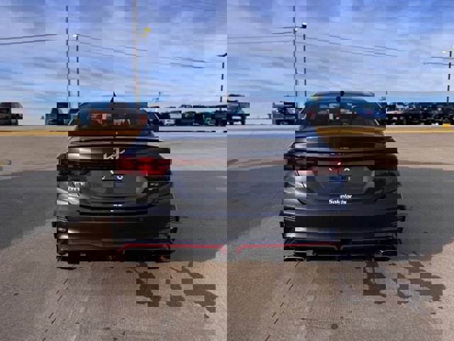 Used 2024 Kia Forte GT w/ GT2 Package image 3