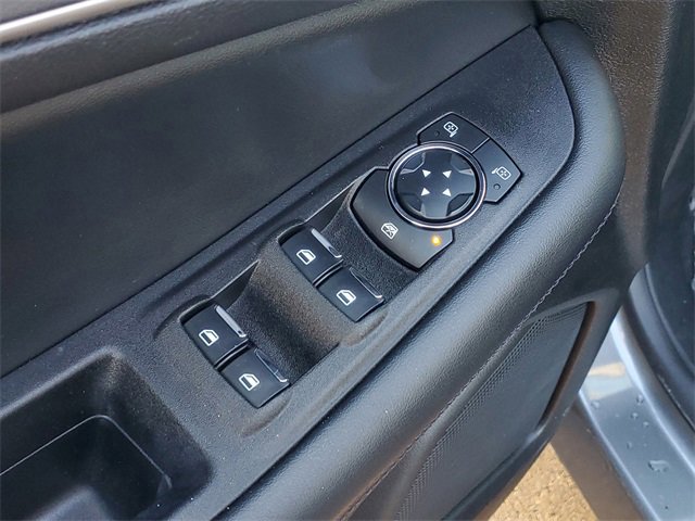 Certified 2024 Ford Edge SEL w/ Convenience Package image 8