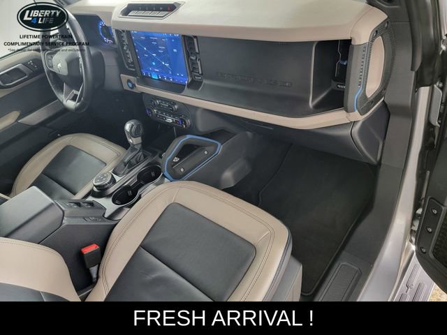 Certified 2022 Ford Bronco Wildtrak AWD/4WD image 18
