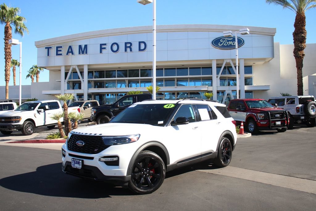 Certified 2021 Ford Explorer ST w/ Equipment Group 401A AWD/4WD image 2