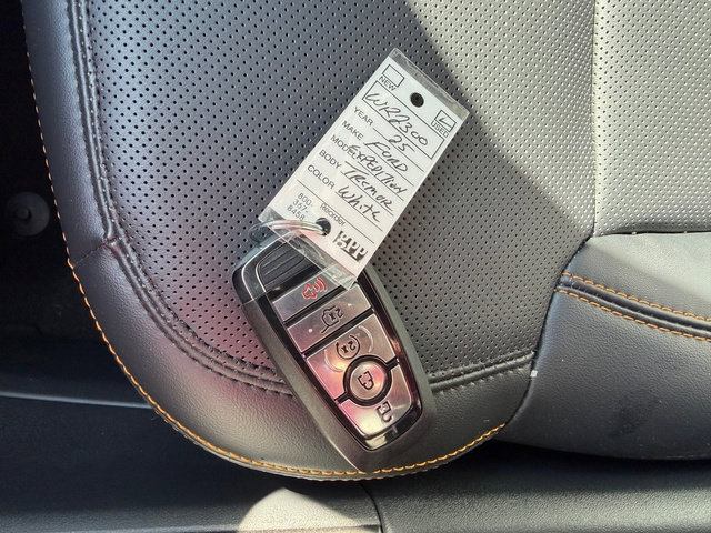 Certified 2025 Ford Expedition Tremor AWD/4WD image 31