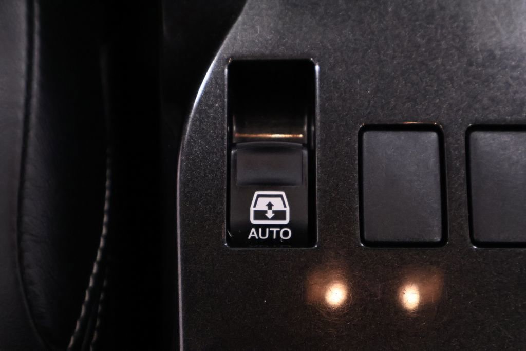 Used 2019 Toyota 4Runner Limited AWD/4WD image 37