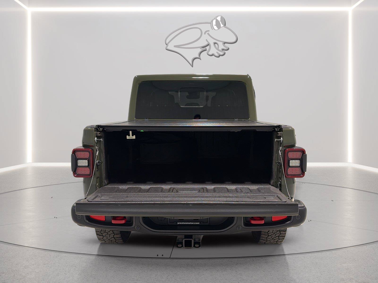 Used 2021 Jeep Gladiator Rubicon AWD/4WD image 9