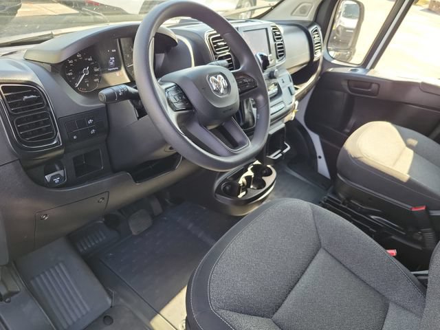 Used 2024 RAM ProMaster 2500 w/ Convenience Group FWD image 11