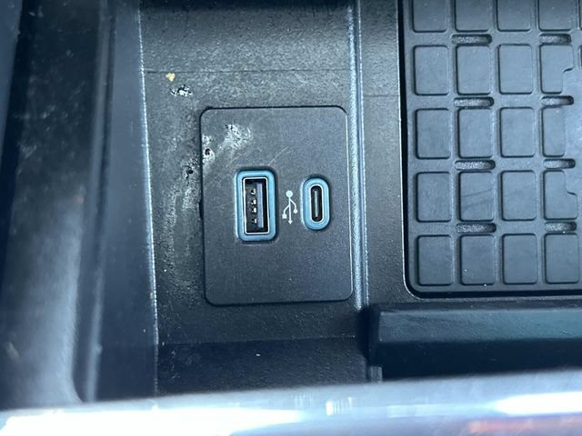 Certified 2022 Ford Expedition Max Limited RWD image 40