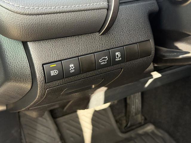 Used 2022 Toyota Camry SE w/ Convenience Package image 13