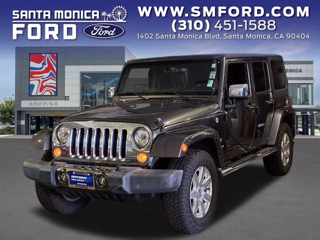 Used 2017 Jeep Wrangler Unlimited Sahara w/ Mopar Chrome Edition Group AWD/4WD image 1