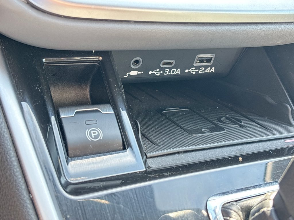 Used 2023 Subaru Outback Onyx Edition AWD/4WD image 34