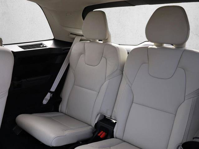 Used 2023 Volvo XC90 B6 Ultimate w/ Protection Package Premier AWD/4WD image 21