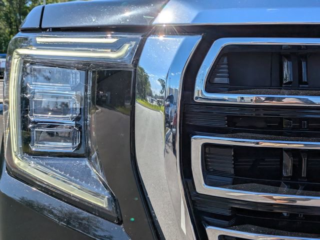 Used 2022 GMC Yukon SLT w/ SLT Luxury Package RWD image 10