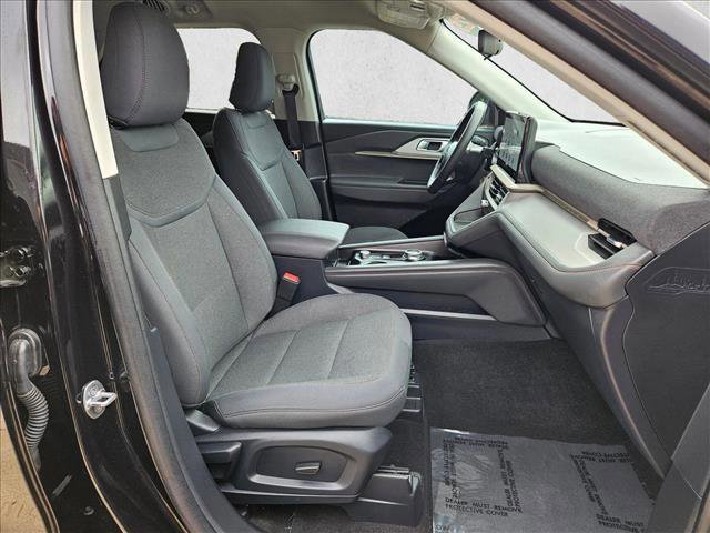 Certified 2025 Ford Explorer Active image 22