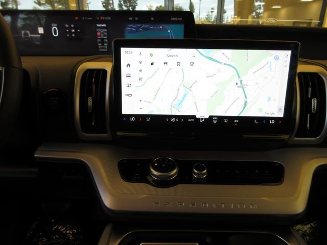 Certified 2025 Ford Expedition Active image 16