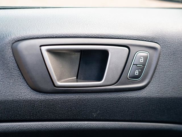Certified 2022 Ford EcoSport SE image 16
