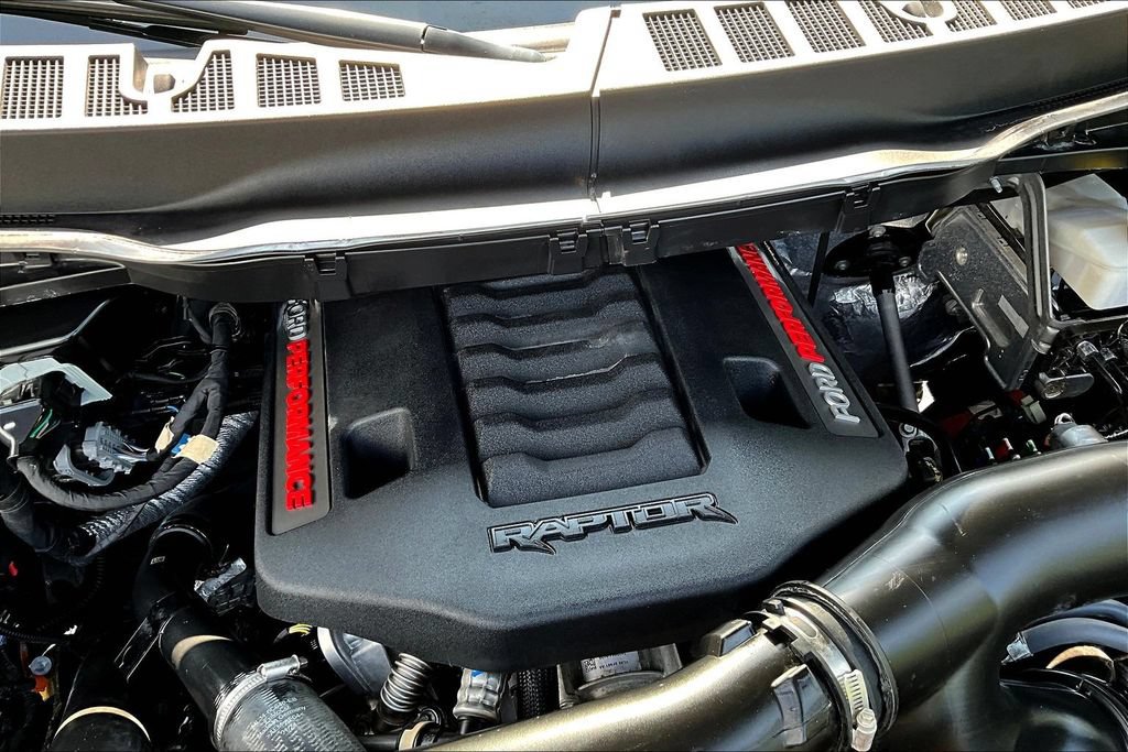 Certified 2024 Ford F150 Raptor AWD/4WD image 33