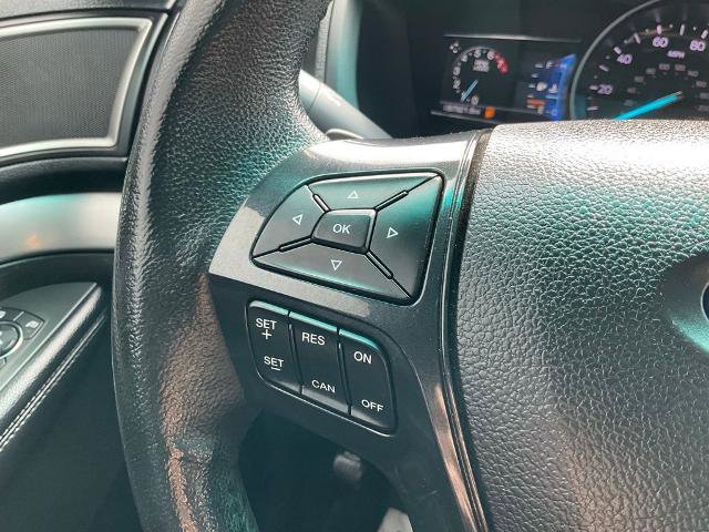 Certified 2017 Ford Explorer XLT w/ Equipment Group 202A AWD/4WD image 6