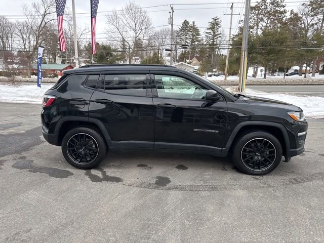 Used 2018 Jeep Compass Sport w/ Tech Group image 5