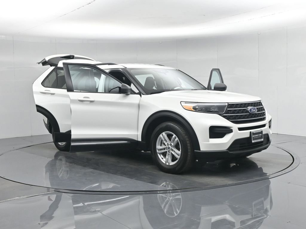 Certified 2023 Ford Explorer XLT image 57