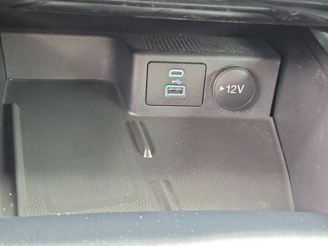 Certified 2022 Ford Escape SEL w/ Technology Package image 29